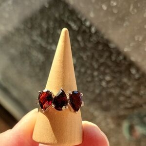 Elegant Silver Garnet Ring